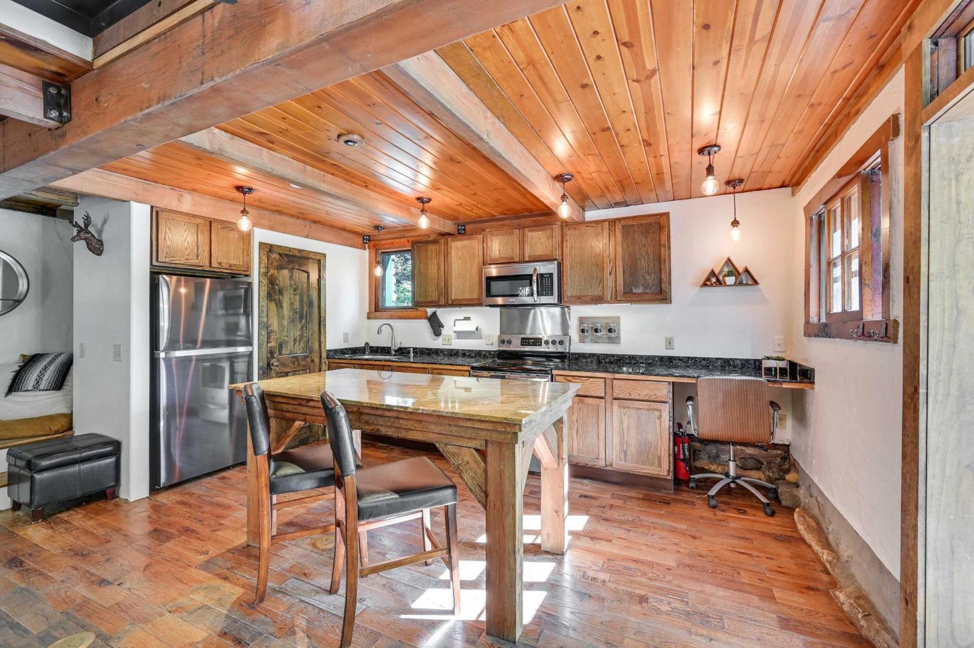 Peaceful Sedona Retreat With Patio And Mtn Views! Apartment Luaran gambar