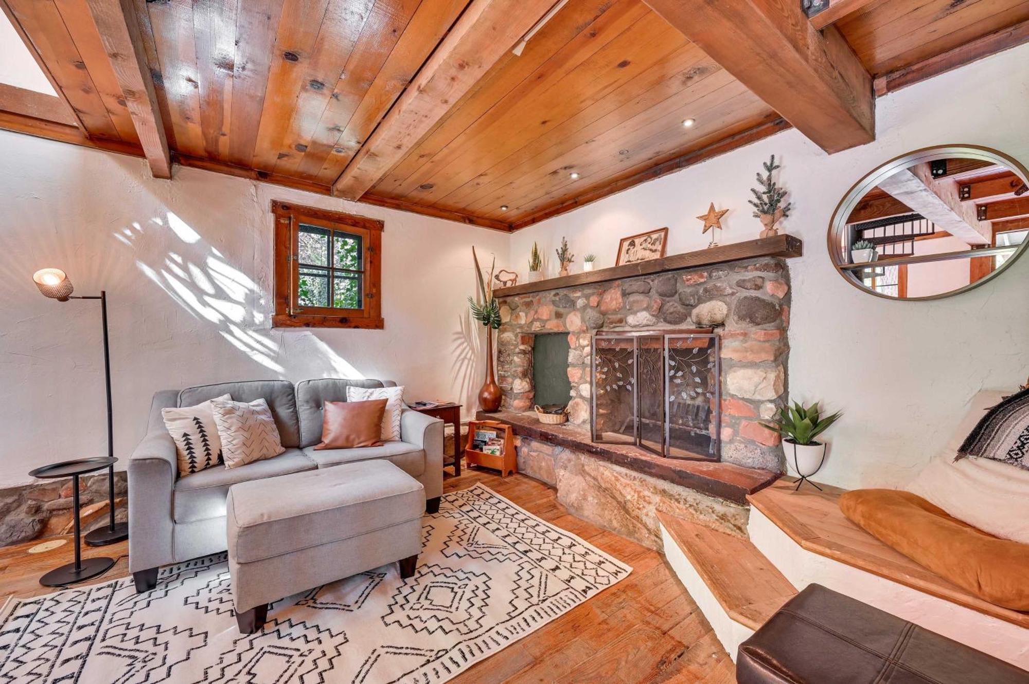Peaceful Sedona Retreat With Patio And Mtn Views! Apartment Luaran gambar